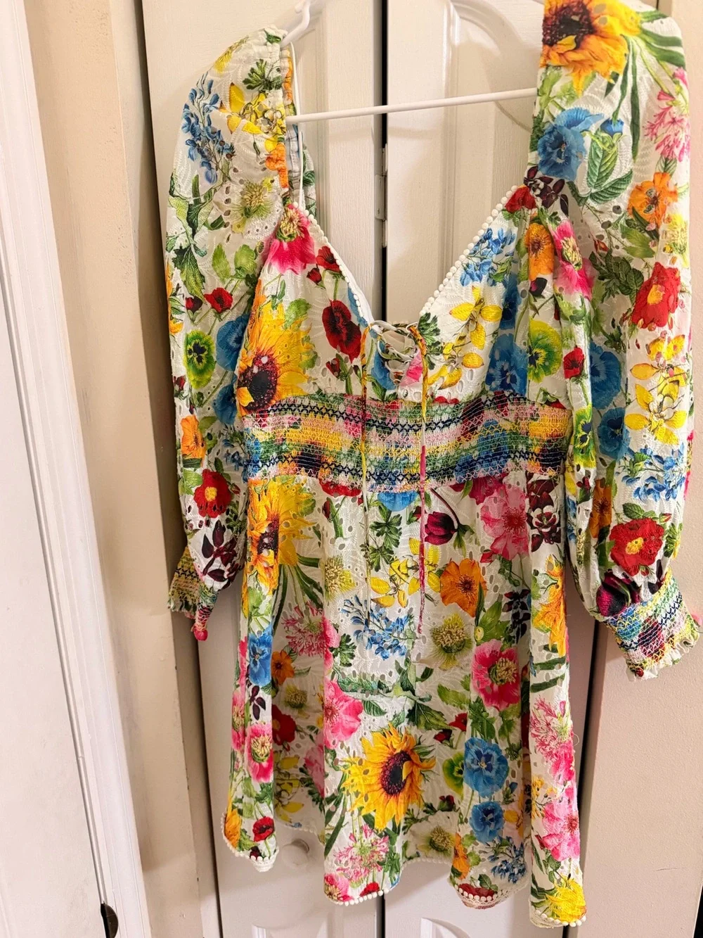 Alice + Olivia Crawford mini dress - Picture 2 of 4